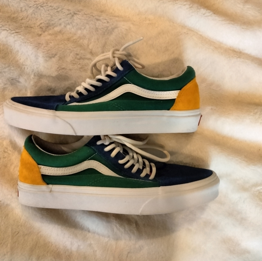 Vans Green and Blue Shoes with Comfortable Fit and Durable Design - Picture 6 of 7